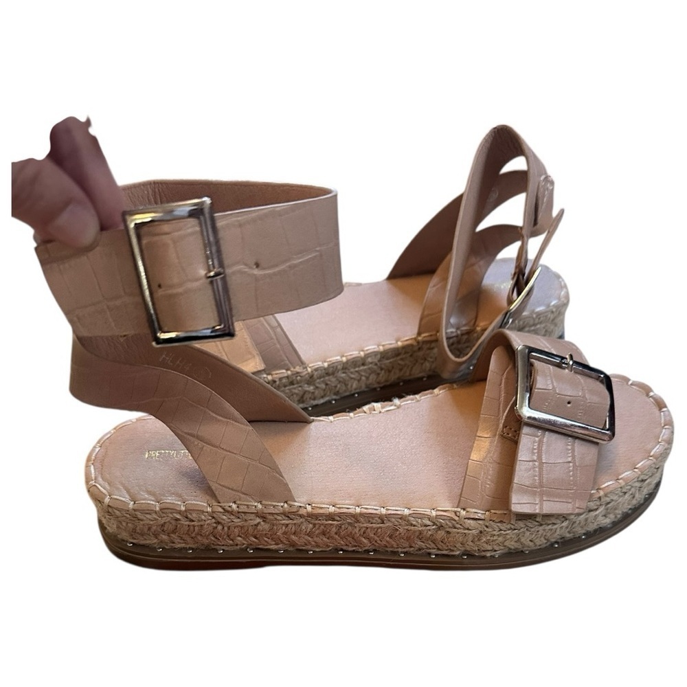 PrettyLittleThing Nude PU Croc Buckle Detail Espadrille Sandals, EU 39 US 8 - Picture 4 of 8